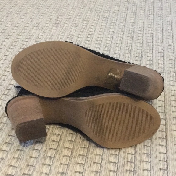 Lace-up Ankle Heel - Picture 3 of 4